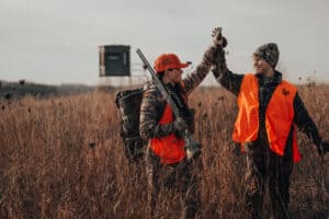 women hunting